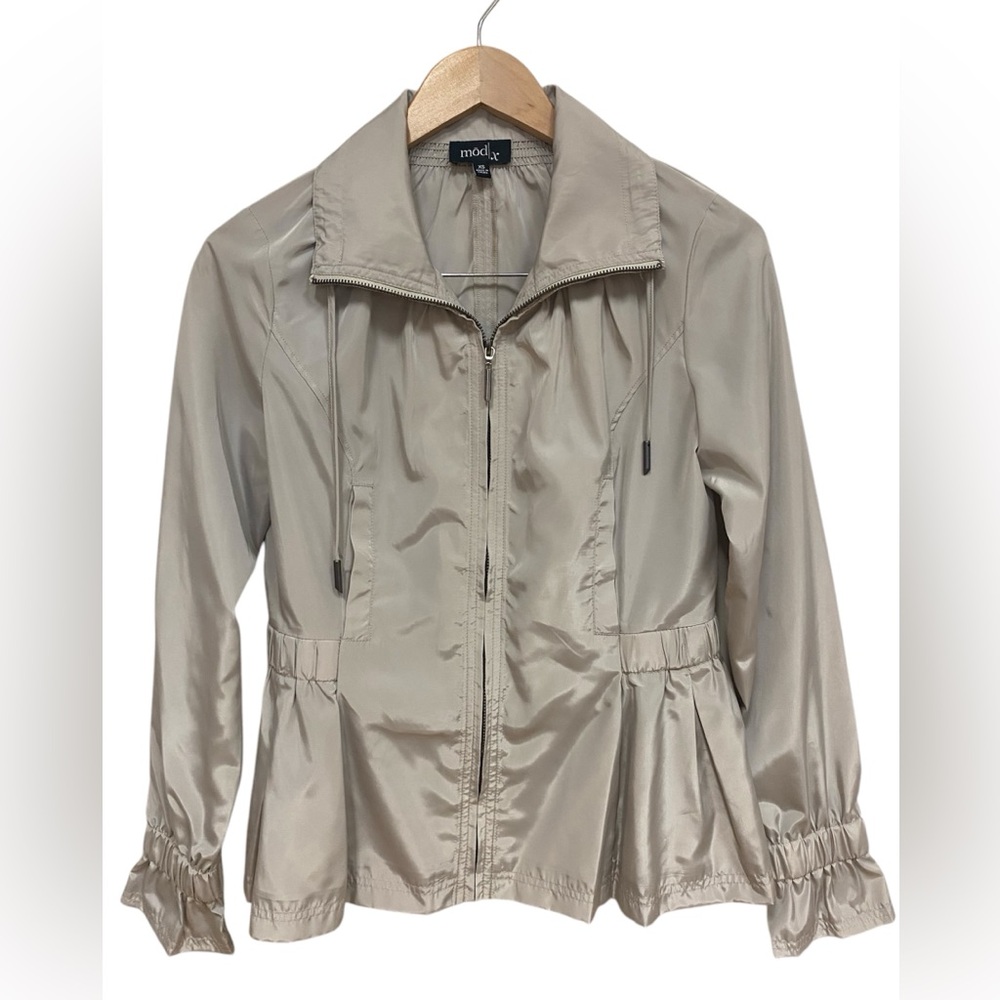 MOD Light Zip Up Windbreaker Jacket Women’s Size Medium NWOT Metallic Taupe